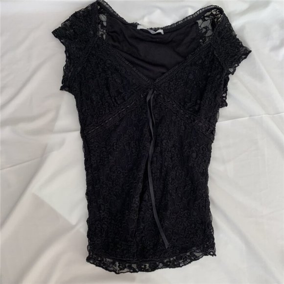 y2k lace milkmaid cami top by no boundaries featuring a creamy white base, empir - Picture 4 of 4